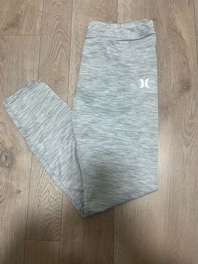 Bungle 2/$22- Hurley Kids Gray Heather Leggings with White Logo